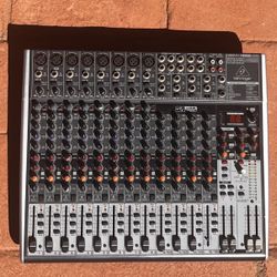 Behringer USB Mixer (x2222)