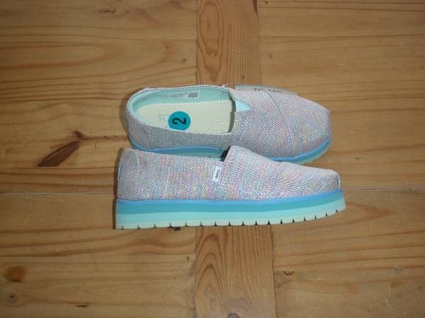 Brand New - Tom's Slip On Shoes - Rainbow Glitter - Size 2 Youth