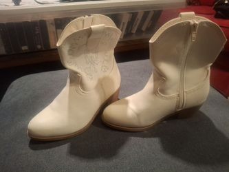 Madden NYC girl boots