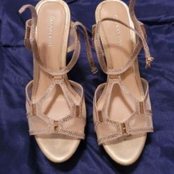 Womens HEELS AND TOMS