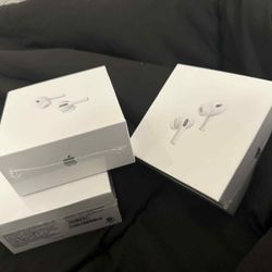 AirPods