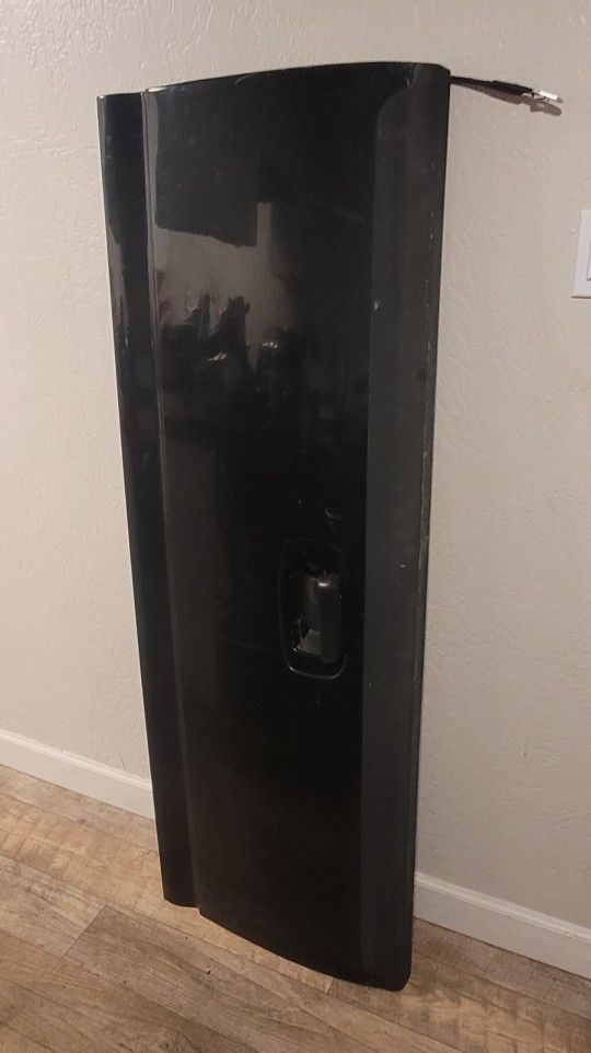 Silverado / GMC Truck tailgate $150 Obo