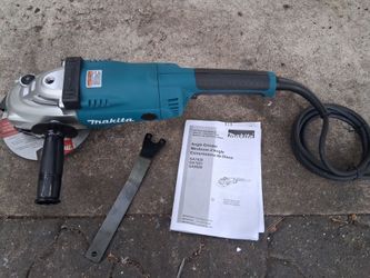 Makita Angle Grinder model GA7021