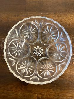 vintage Anchor Hocking clear pressed glass bowl featuring the iconic "Medallion" pattern