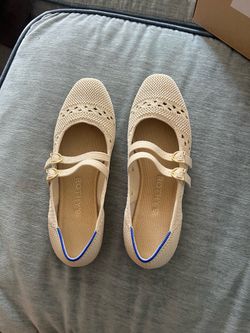size 6 beige mary jane’s - rothy’s