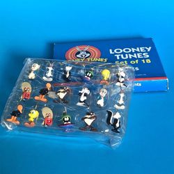 Looney Tunes Mini Ornaments 