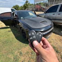 Car Keys/Fobs/Llaves De Autos