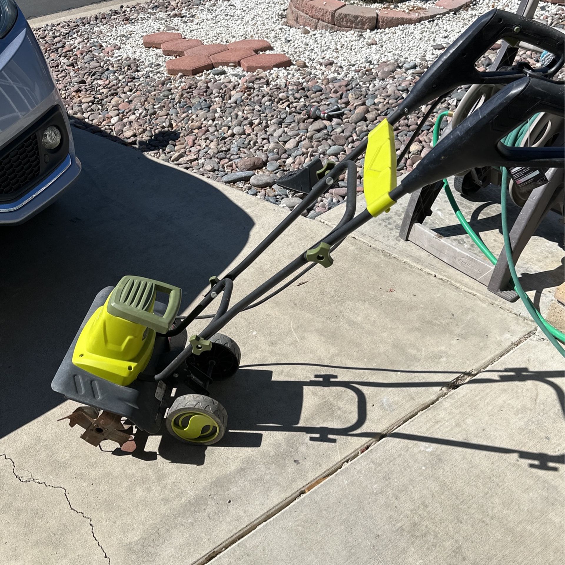Sunjoe tiller. 604e