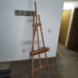 Painting easel