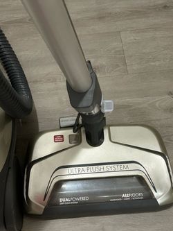 Kenmore elite Vaccum