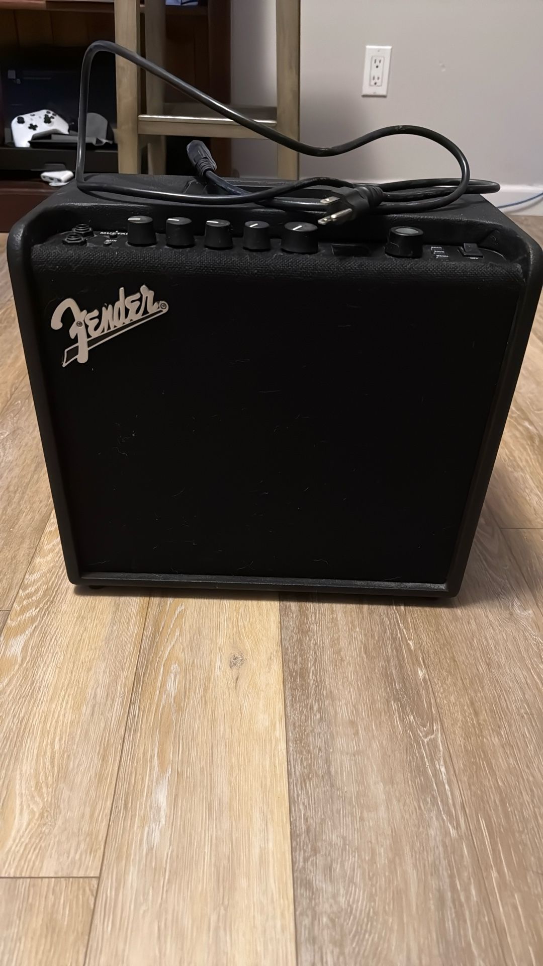 Fender Mustang Lt25