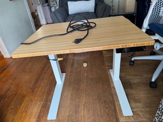 Jarvis Fully extended-height standing desk, 30”x24” bamboo top