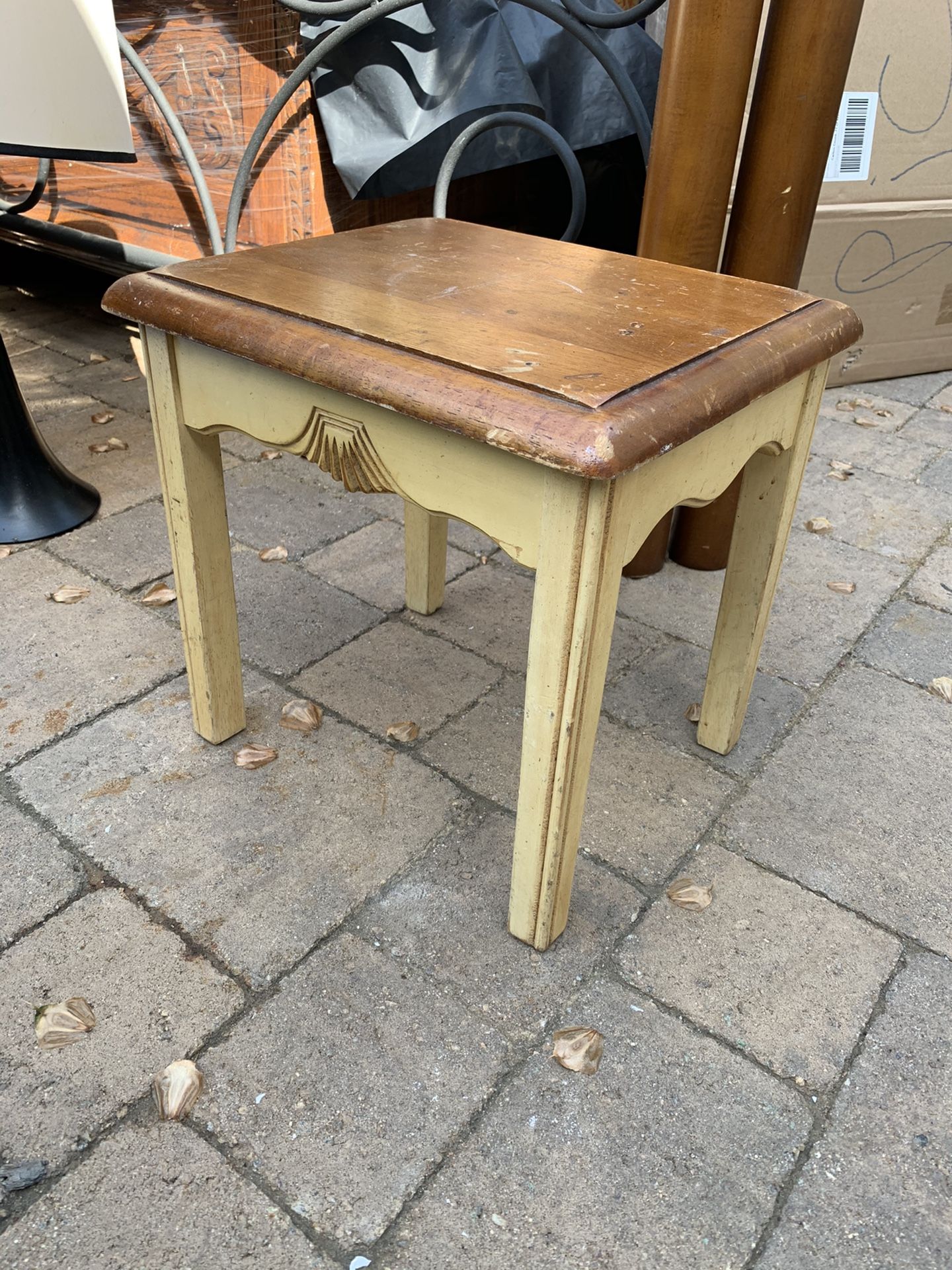 Stool/Side Table