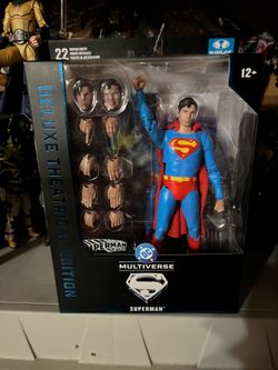 DC Multiverse Deluxe Theatrical Edition Wave 3 Superman: The Movie 1978 Superman 7-Inch Scale Action