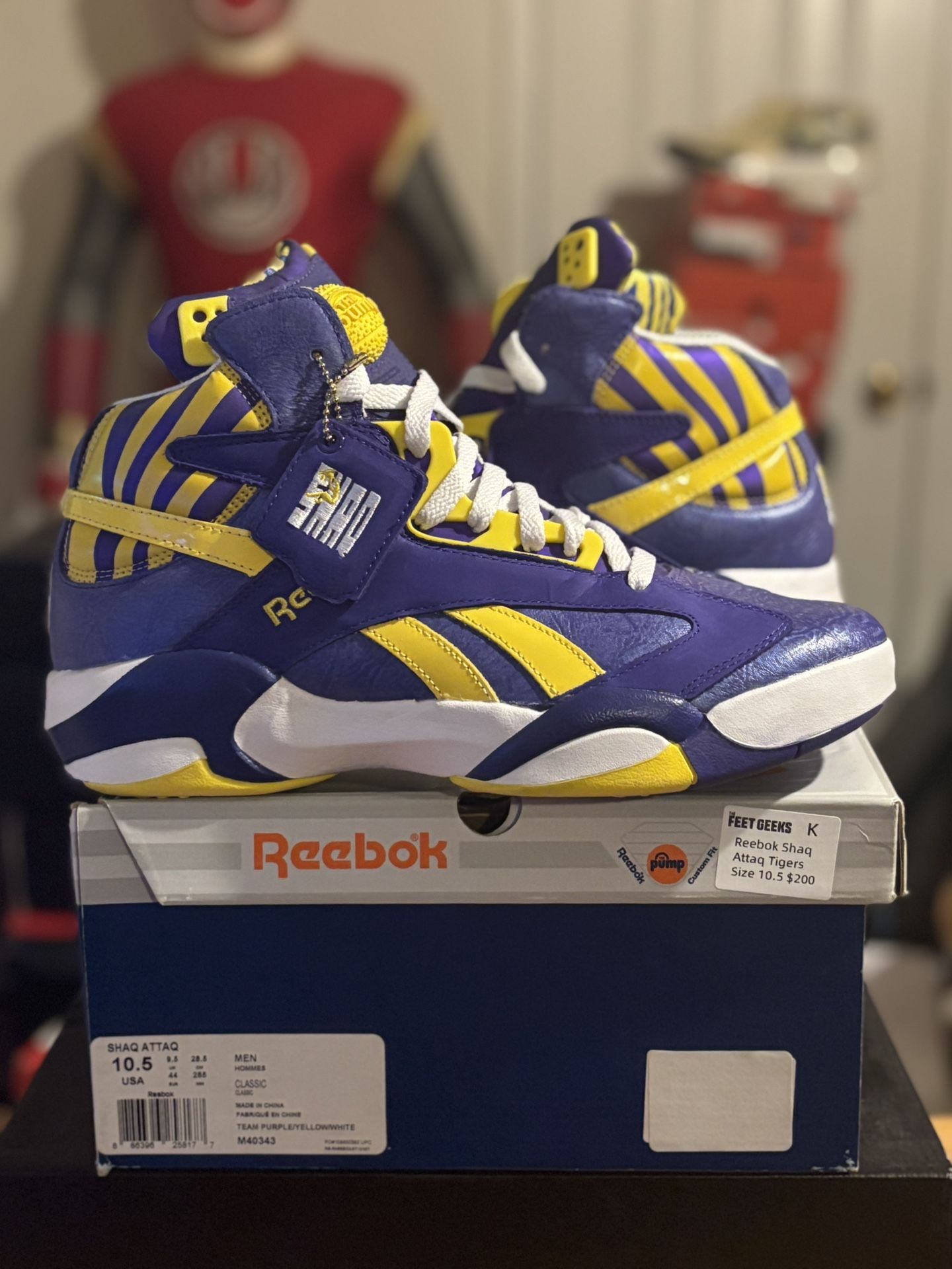 Shaq Reebok LSU Size 10.5 $140