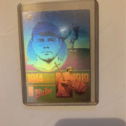 Babe Ruth. ( Hologram Card) 