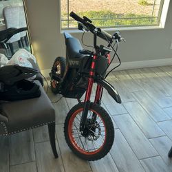 Selling This Tuttio For 1900$