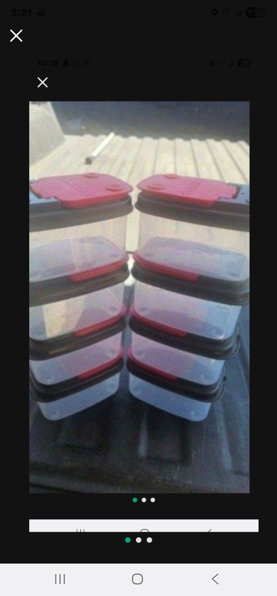 8 Husky Stackable Containers
