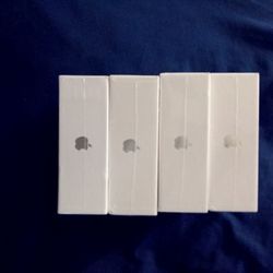 BRAND NEW AIRPODS 