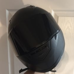 Motosicle helmet medium