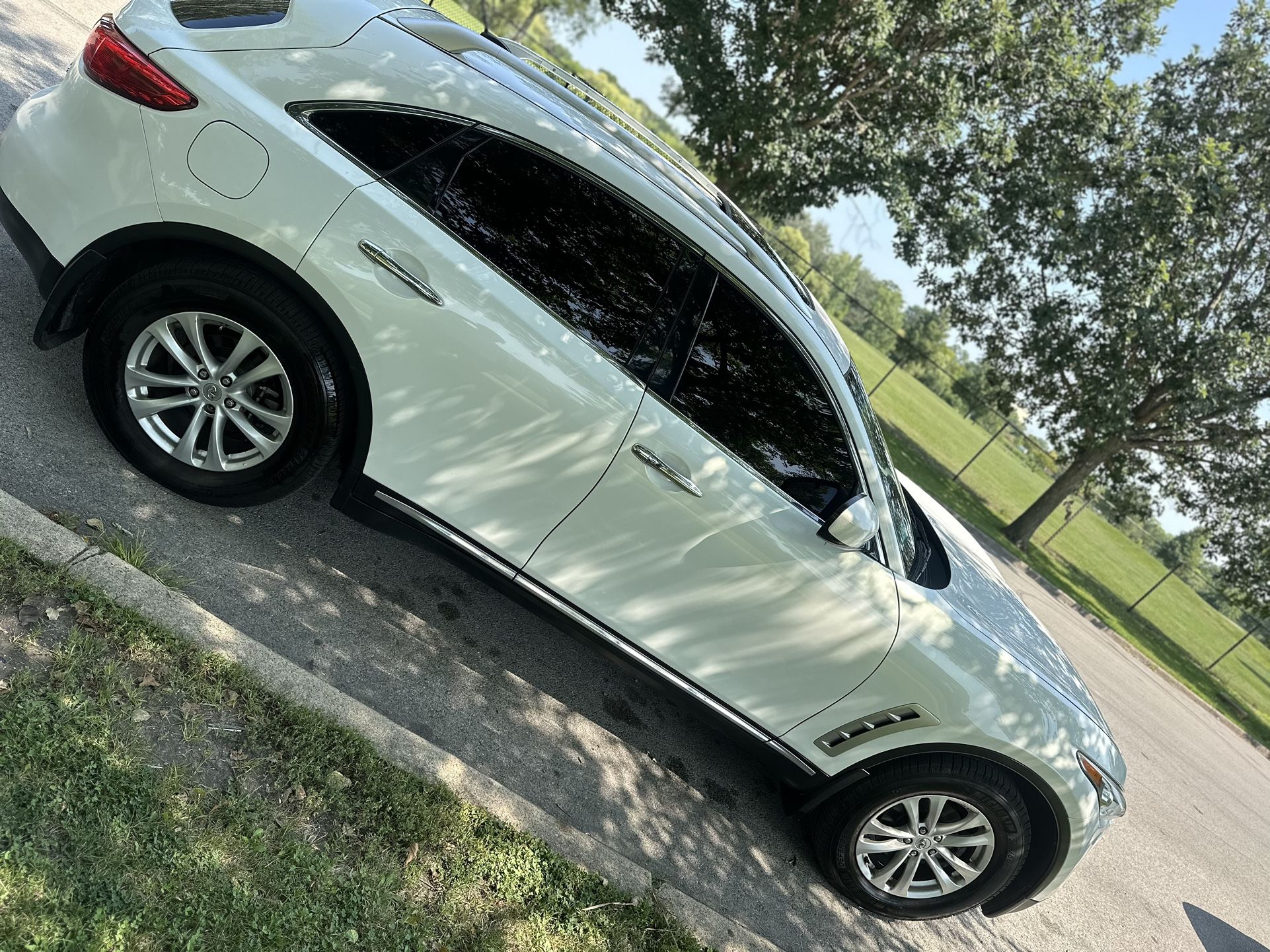 2010 Infiniti Fx35