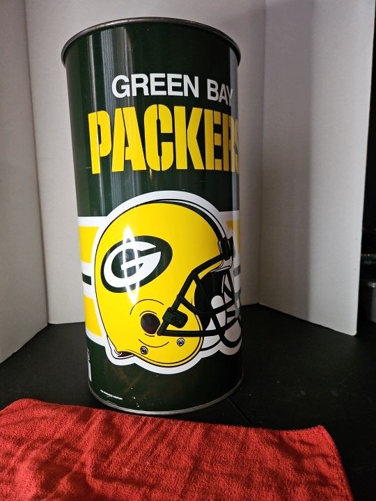Vintage 1994 Green Bay Packers NFL Metal Garbage Trash Can GREAT CONDITION CLEAN