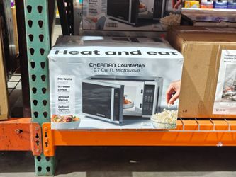 Chefman 0.7 Cu. Ft. Countertop Microwave Oven, 700W