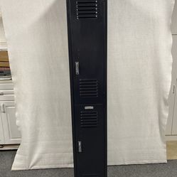 2 Door Locker 