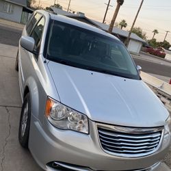 2012 Town Country 