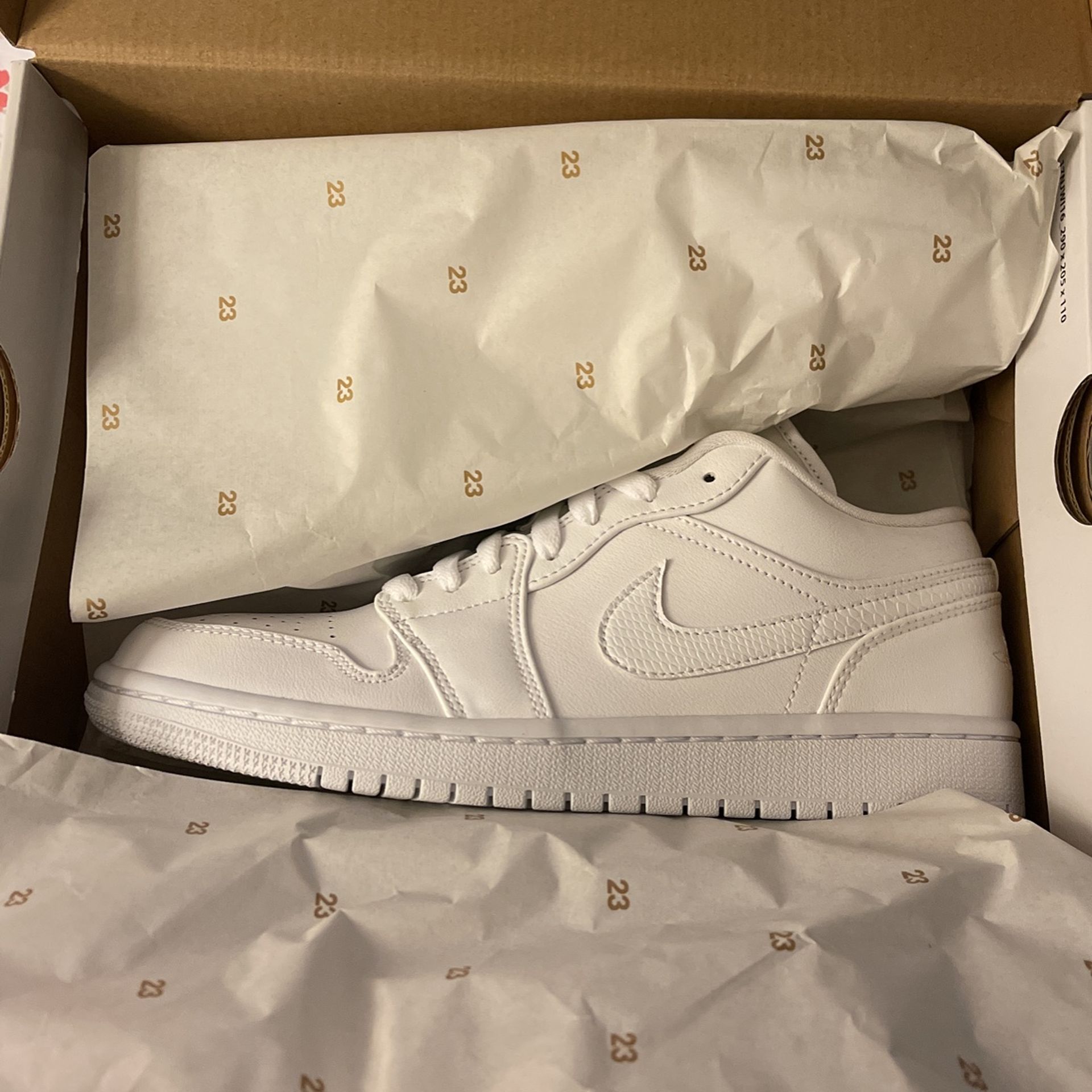 Women’s Air Jordan 1 Low