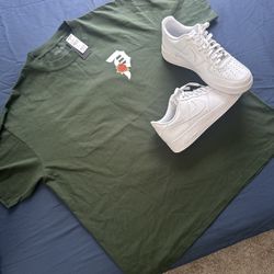 Clothes 