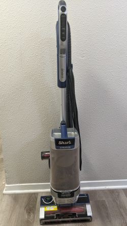 Shark Stratos Vacuum