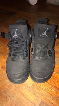 Black Cats 4s