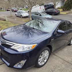 2914 Toyota Camry XLE Hybrid