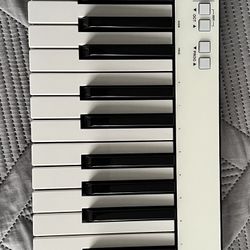 iRig PRO Keyboard 