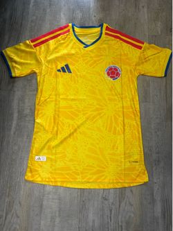 columbia jersey no name in back size medium fits size small