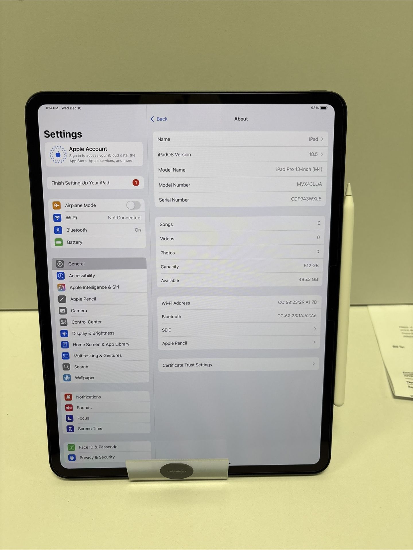 Apple iPad Pro 13in Space Gray M4 512GB + Apple Pencil