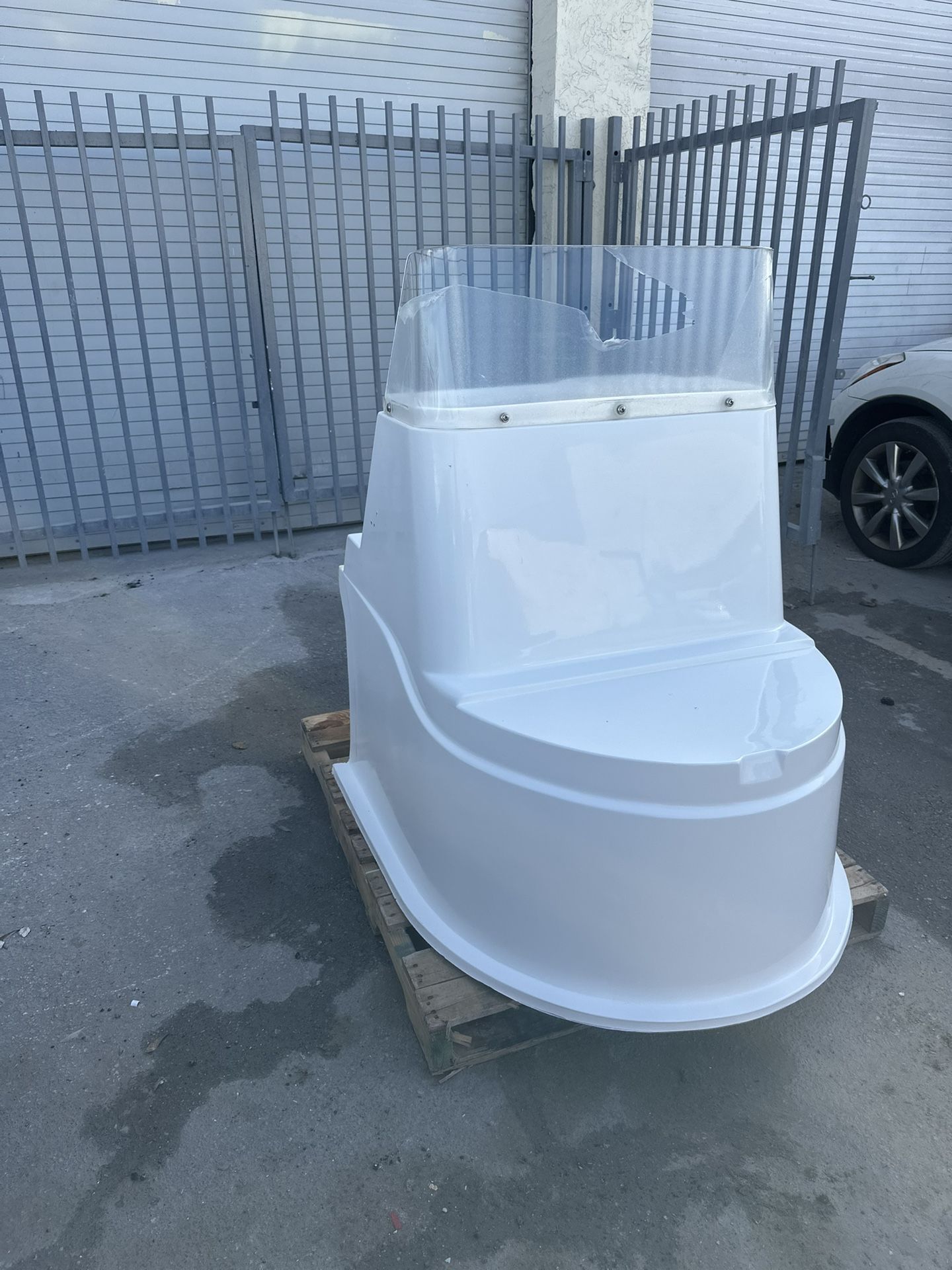 2025 Fisherman Console Console