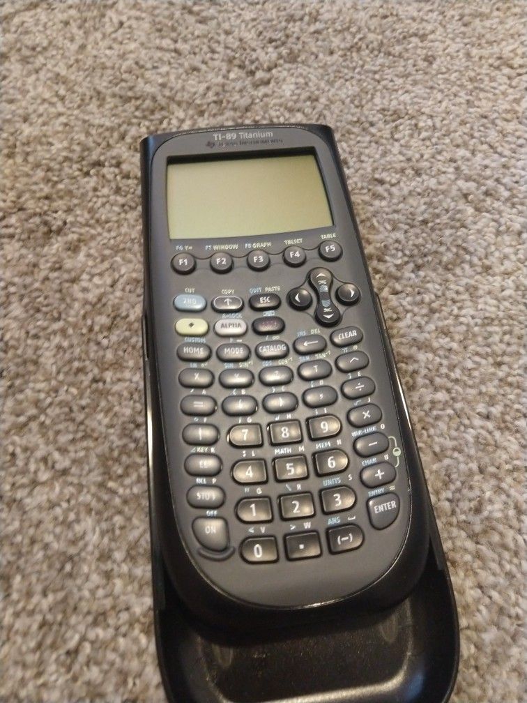 TI 89 Titanium (no batteries)