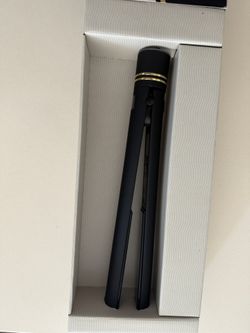 Professional Hair Straightener – brand new