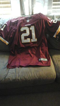 Brand new sean taylor jersey size 52