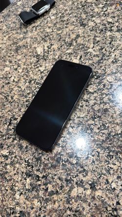 iPhone 15 base black 256gb