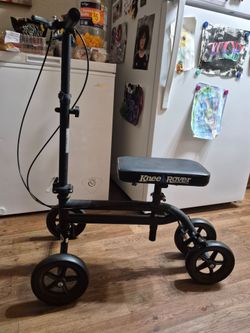 Knee scooter