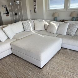 Ashley Lyndeboro 6-Piece Modular Sectional Couch, Natural