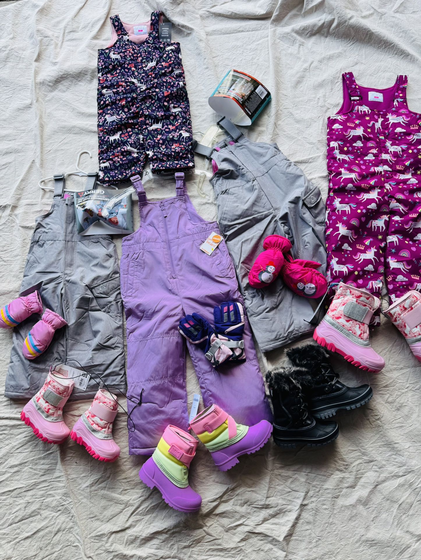 Overoles Para La Nieve (I Have Snow Bibs For Kids)