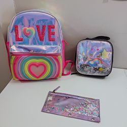 All for Only 20 dollars (all paid 90 dollars).
All Children Place like New and great quality!!
Backpack + lunch bag + pencil case!
Great deal!!