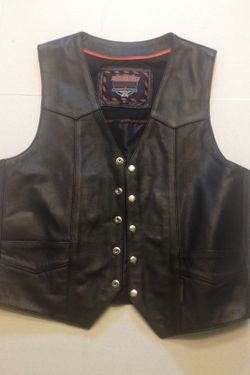 Leather Vest NEW! Never Worn! Men's Small
