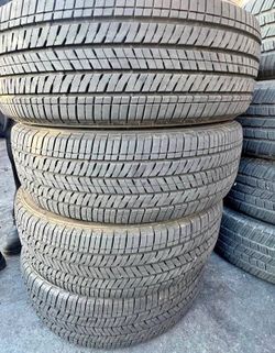 205/60/16 Bridgestone 📍📍 Vendo un set de llantas con 80% de vida las 4 📍🌟