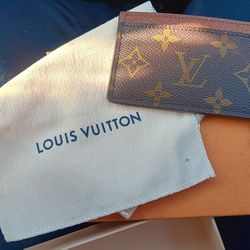 Louis Vuttion Wallet