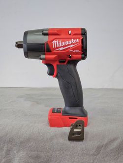 Milwaukee M18 FUEL Gen-2 18V Lithium-Ion Brushless Cordless Mid Torque 1/2 in. Impact Wrench w/Friction Ring (Tool-Only) Brand New
